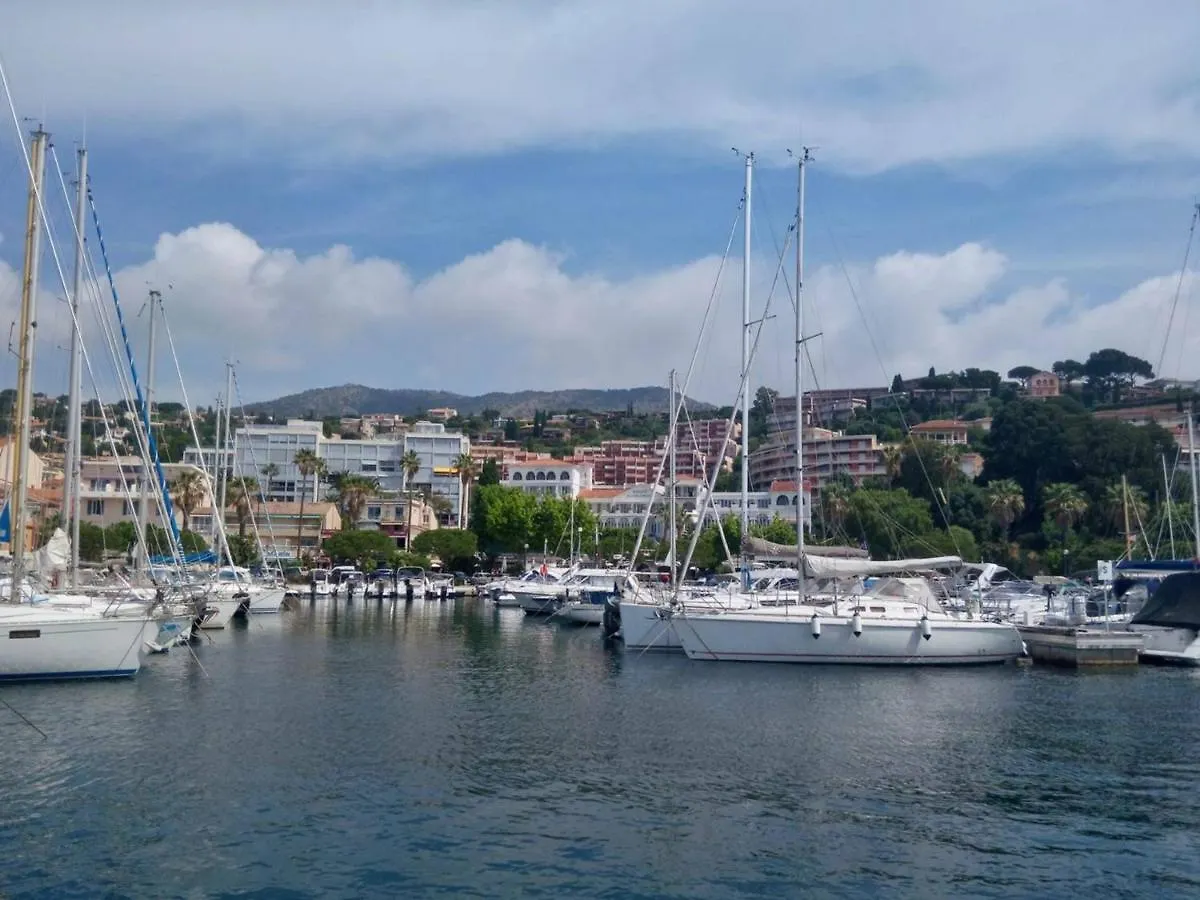 Studio Coin Nuit Proche Plage Avec Parking - Le Lavandou - Fr-1-251-83 Lägenhet